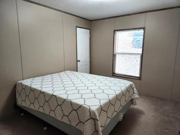 $395,000 | 300 Whisperway Road, Moneta, VA 24121