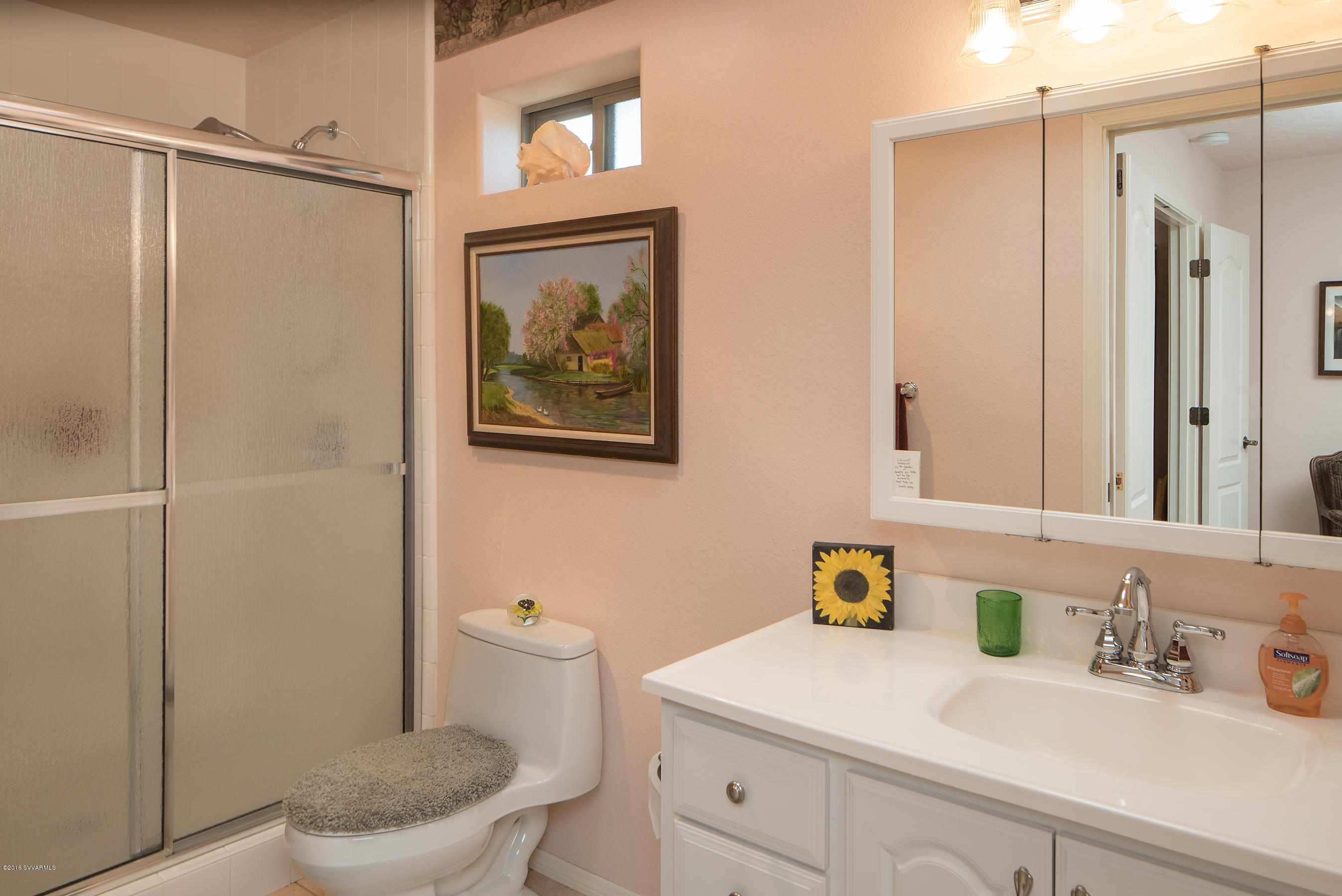 6675 Thunder Ridge Road Rimrock, AZ 86335 - Photo 19 of 28 Bedroom Suite Bath