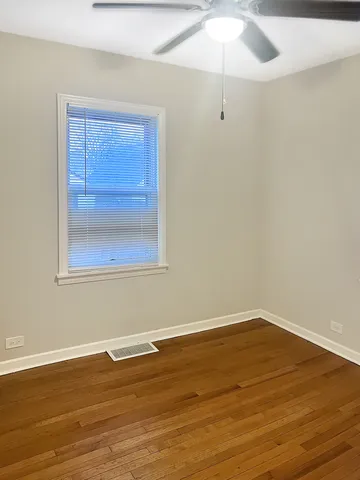 $184,500 | 28 West 35th Place, Steger, IL 60475