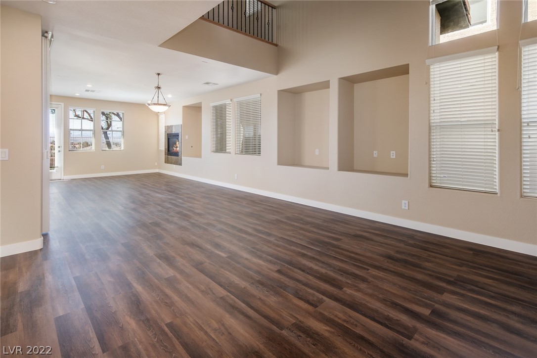 2475 Kaymin Ridge Road Henderson, NV 89052 - Photo 4 of 36