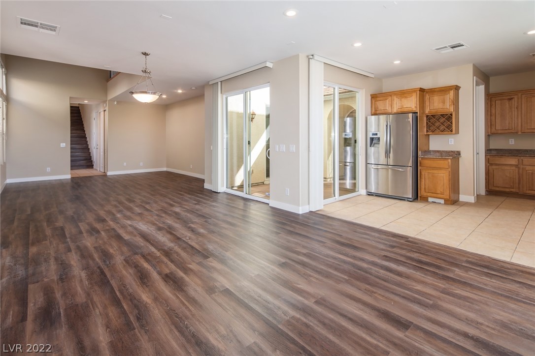 2475 Kaymin Ridge Road Henderson, NV 89052 - Photo 7 of 36