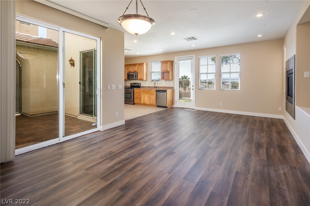 2475 Kaymin Ridge Road Henderson, NV 89052 - Photo 8 of 36