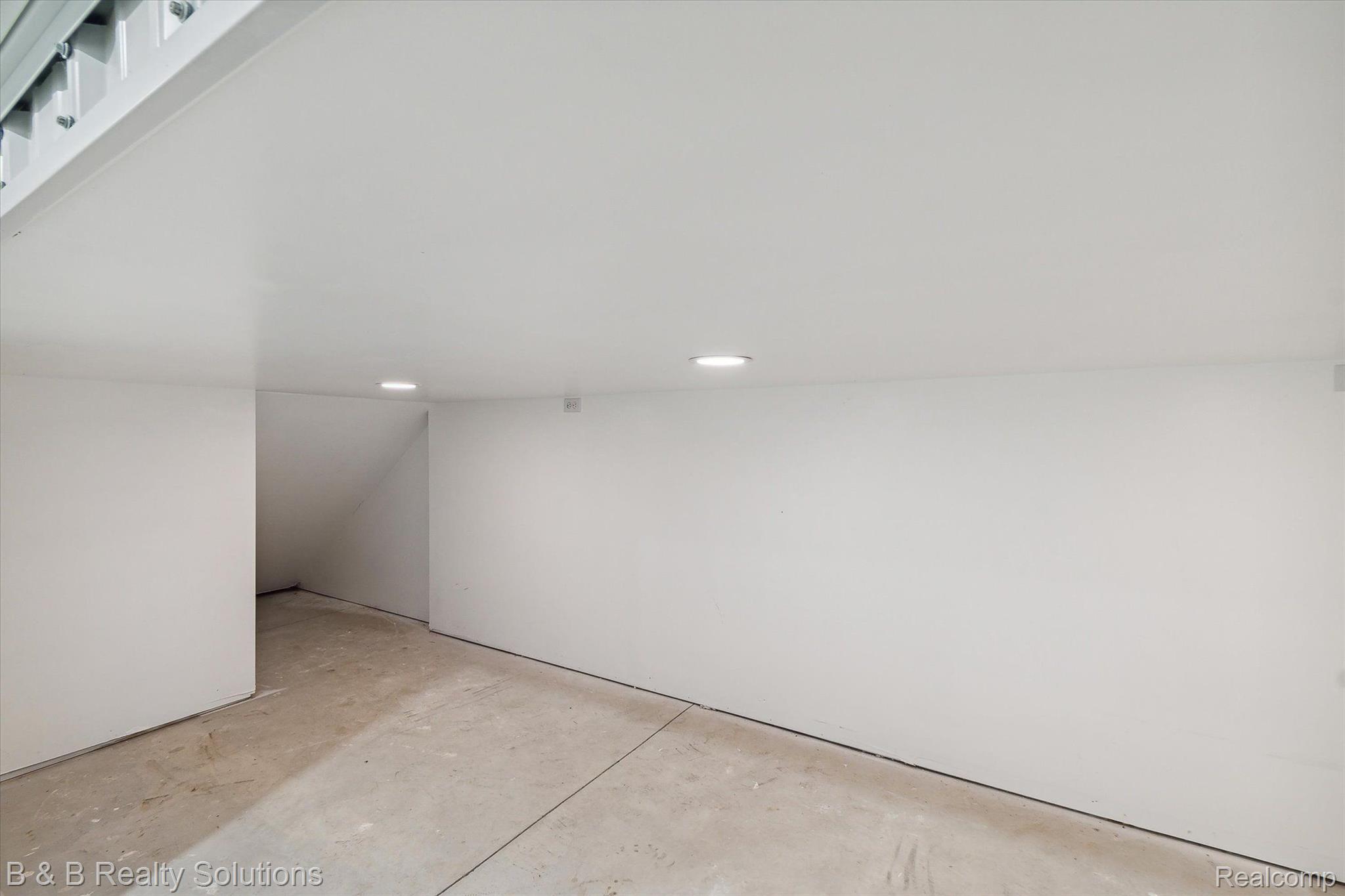 557 Barnes Lake Road Columbiaville, MI 48421 - Photo 44 of 64 Gallery Image 44