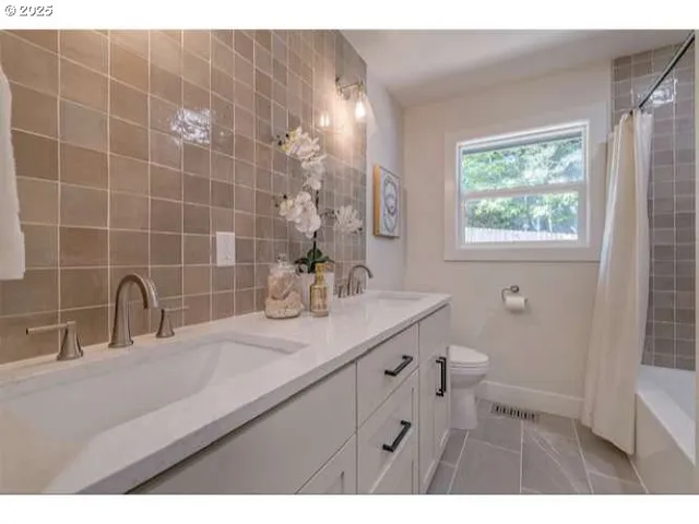 $779,995 | 3175 Glen Creek Road Northwest, Salem, OR 97304