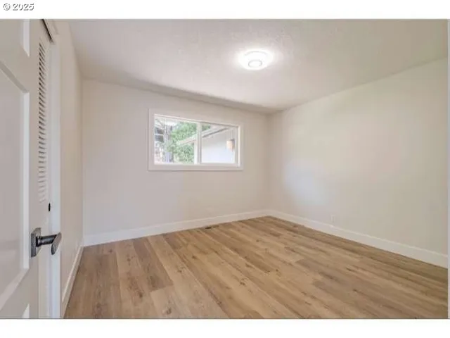 $779,995 | 3175 Glen Creek Road Northwest, Salem, OR 97304