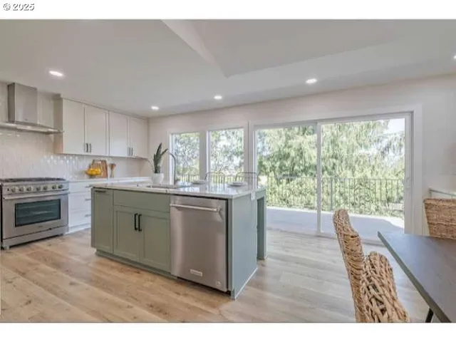 $779,995 | 3175 Glen Creek Road Northwest, Salem, OR 97304