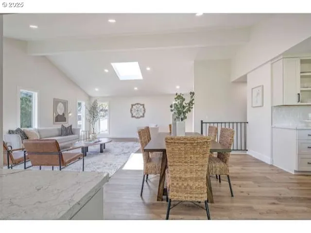 $779,995 | 3175 Glen Creek Road Northwest, Salem, OR 97304