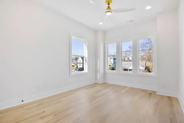 $932,900 | 405 B St Francis Avenue, Nashville, TN 37205