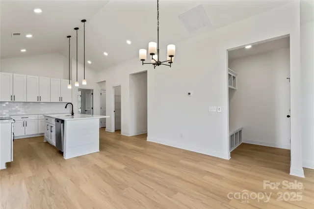 $352,900 | 113 East Edinburgh Court, Statesville, NC 28625