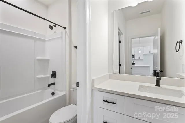 $352,900 | 113 East Edinburgh Court, Statesville, NC 28625