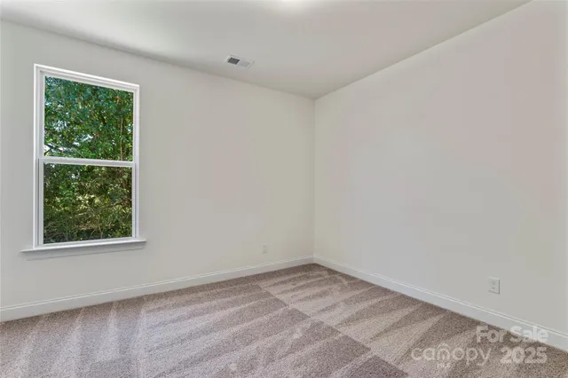 $352,900 | 113 East Edinburgh Court, Statesville, NC 28625