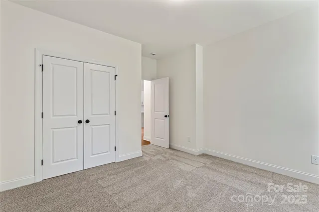 $352,900 | 113 East Edinburgh Court, Statesville, NC 28625