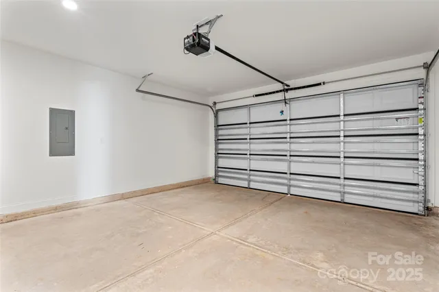 $352,900 | 113 East Edinburgh Court, Statesville, NC 28625