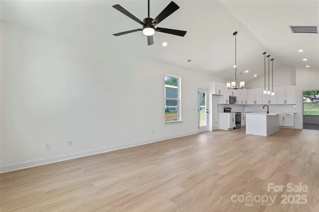 $352,900 | 113 East Edinburgh Court, Statesville, NC 28625