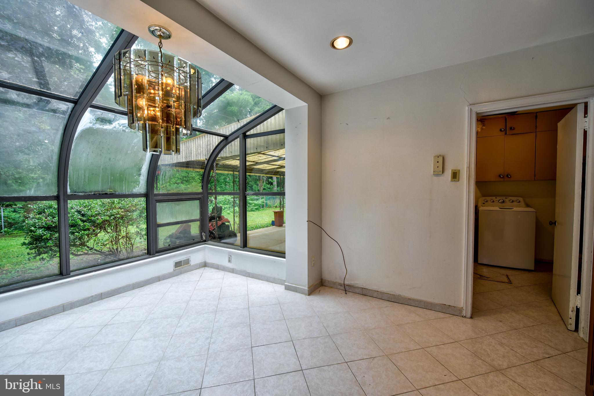 321 Crest Park Road Philadelphia, PA 19119 - Photo 23 of 61 Gallery Image 23
