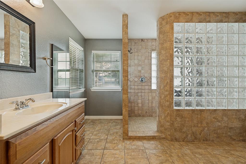 171 Chestnut Road Whitewright, TX 75491 - Photo 6 of 29