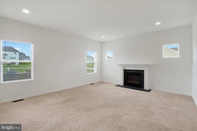 $595,000 | 407 Peggy Lane, New Freedom, PA 17349