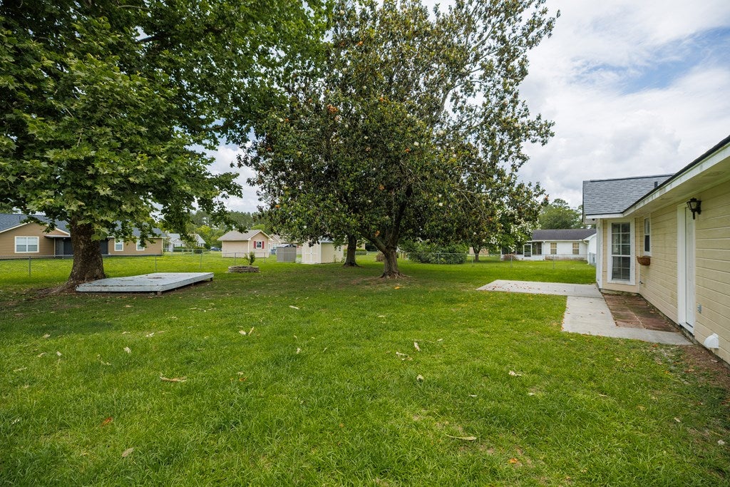 5068 Pearl Davis Road Valdosta, GA 31605 - Photo 30 of 33 Gallery Image 30