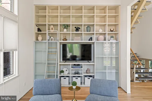 $3,599,000 | 2319 Bancroft Place Northwest, Washington, DC 20008