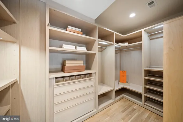 $3,599,000 | 2319 Bancroft Place Northwest, Washington, DC 20008