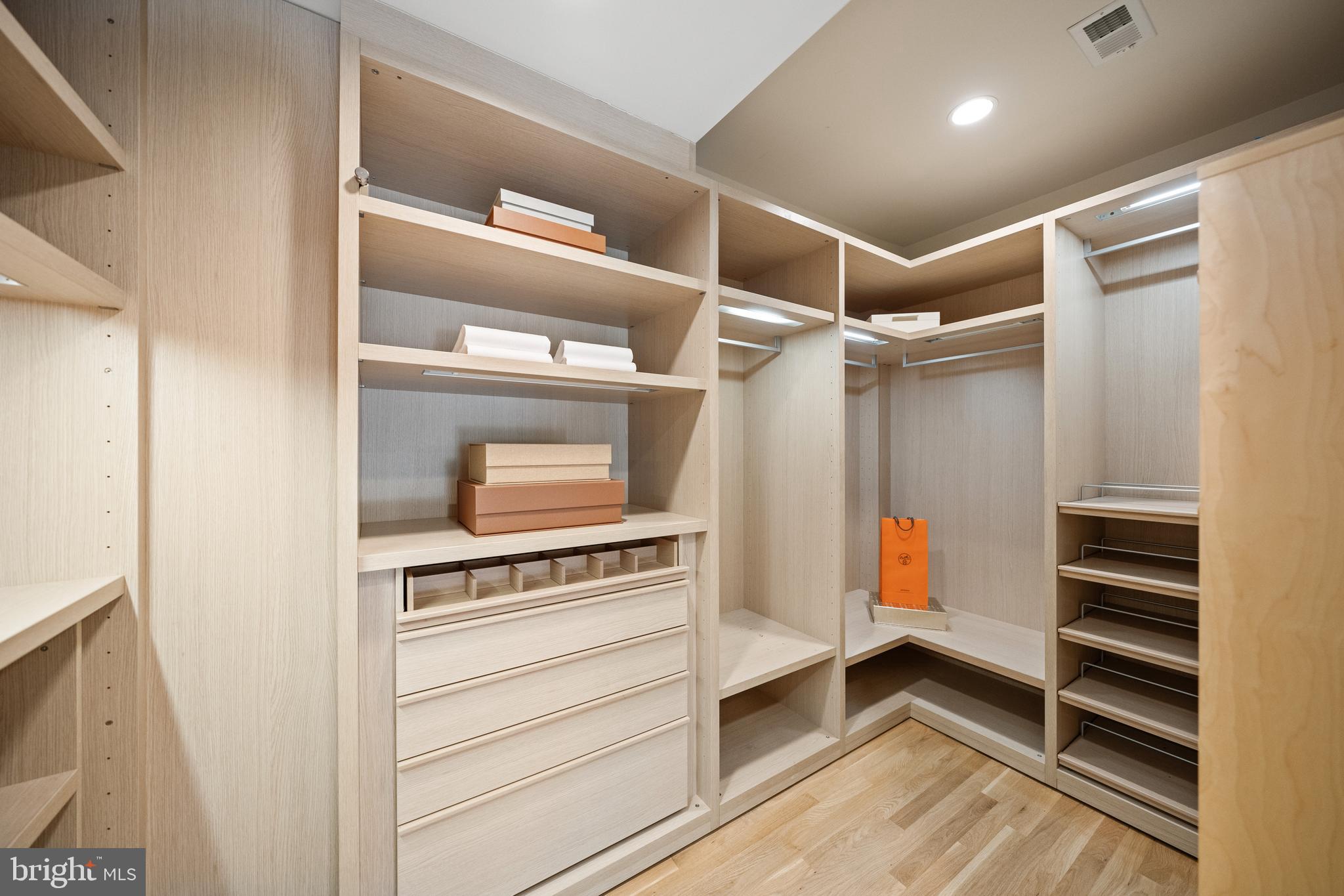 2319 Bancroft Place Northwest Washington, DC 20008 - Photo 17 of 37 a view of walk in closet