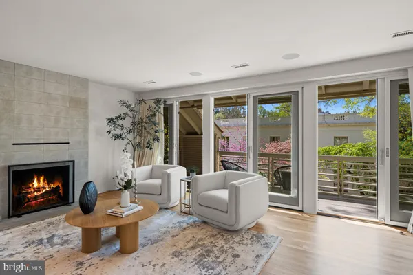 $3,599,000 | 2319 Bancroft Place Northwest, Washington, DC 20008