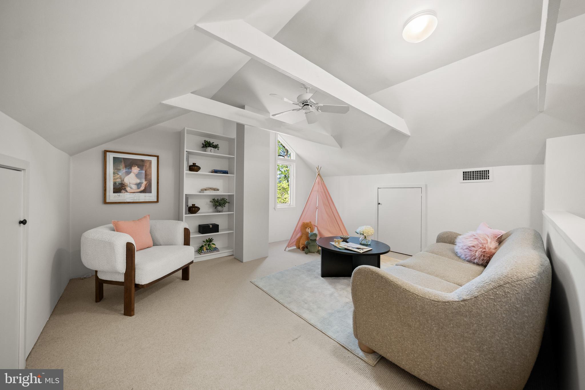 2319 Bancroft Place Northwest Washington, DC 20008 - Photo 27 of 37 a living room with furniture and a ceiling fan