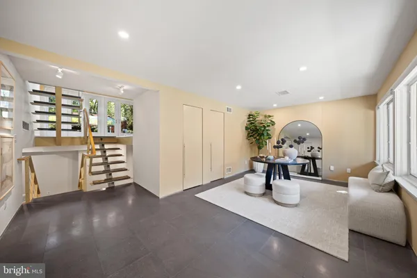 $3,599,000 | 2319 Bancroft Place Northwest, Washington, DC 20008