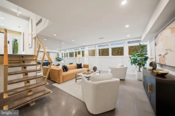 $3,599,000 | 2319 Bancroft Place Northwest, Washington, DC 20008