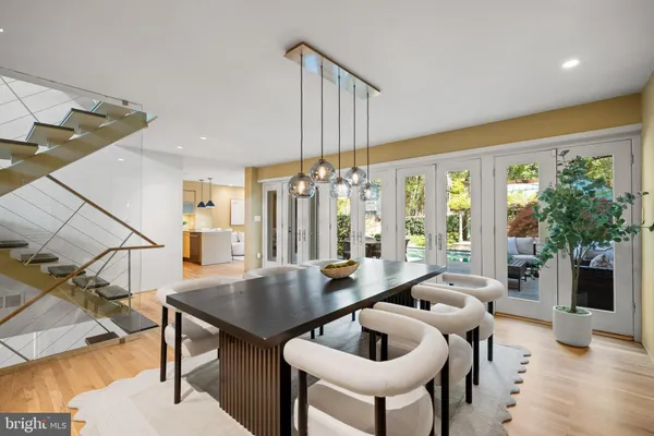 $3,599,000 | 2319 Bancroft Place Northwest, Washington, DC 20008