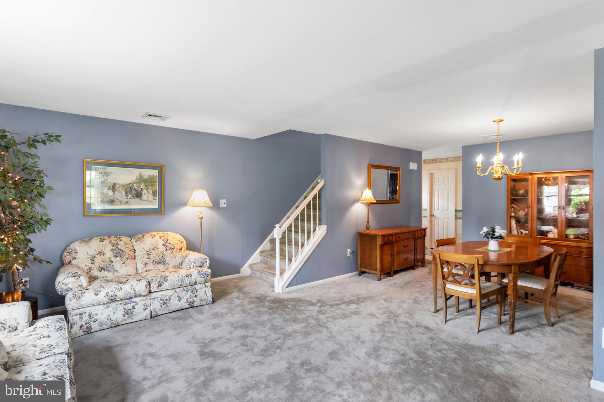 100 Cedar Road Wallingford, PA 19086 - Photo 3 of 16