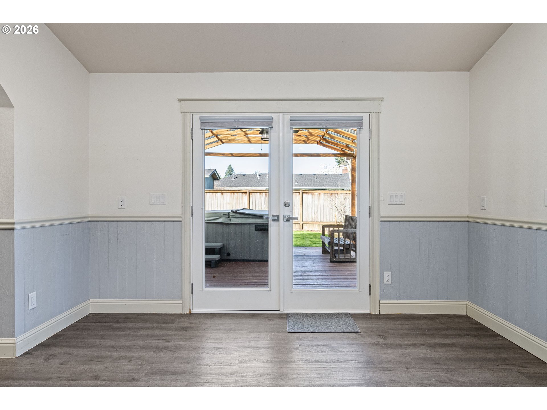 280 Roan Drive Eugene, OR 97401 - Photo 21 of 48 Dining Area
