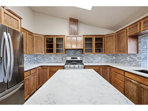 $649,900 | 280 Roan Drive, Eugene, OR 97401