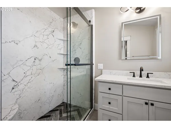 $649,900 | 280 Roan Drive, Eugene, OR 97401