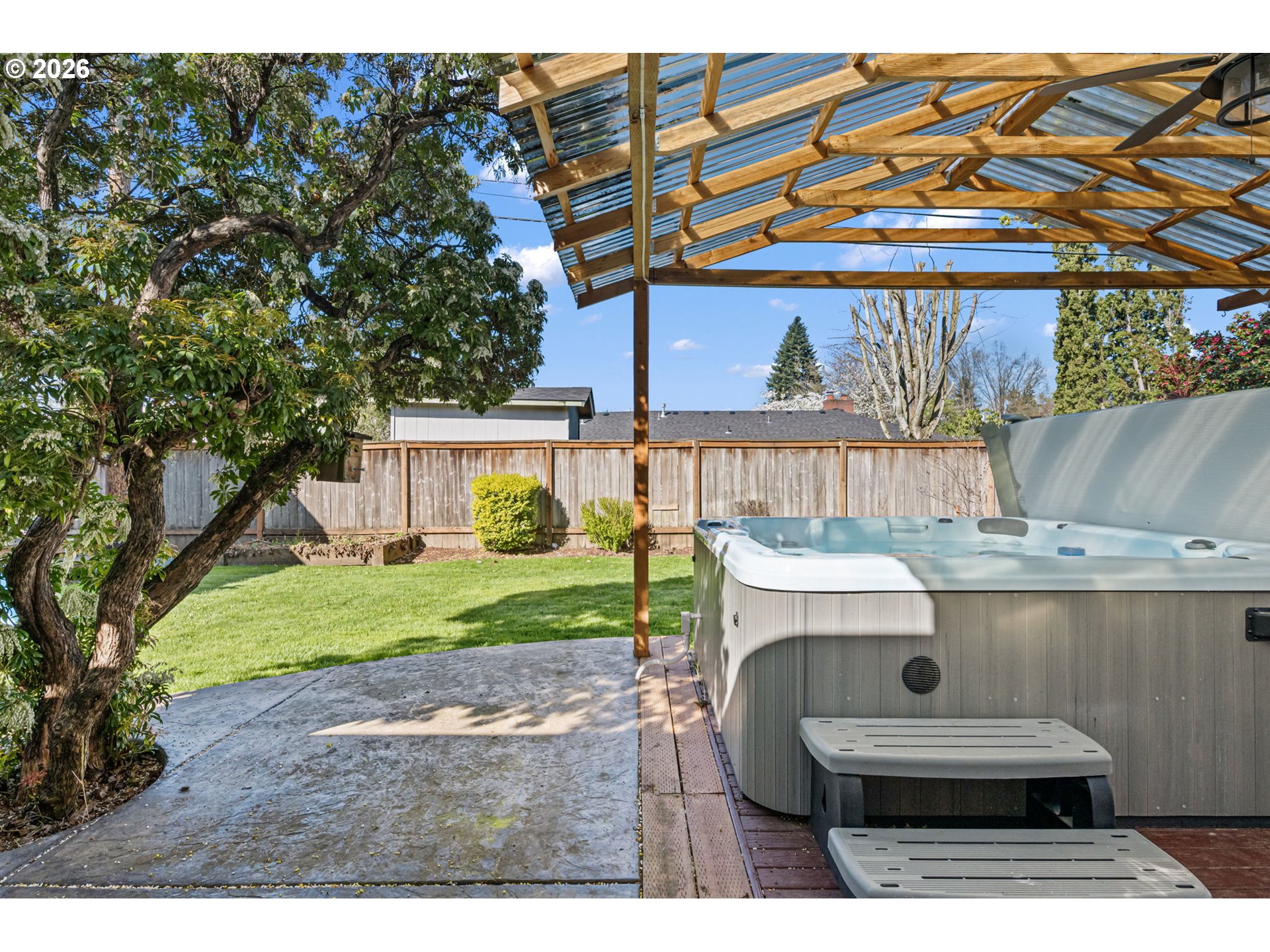 280 Roan Drive Eugene, OR 97401 - Photo 44 of 48 Deck