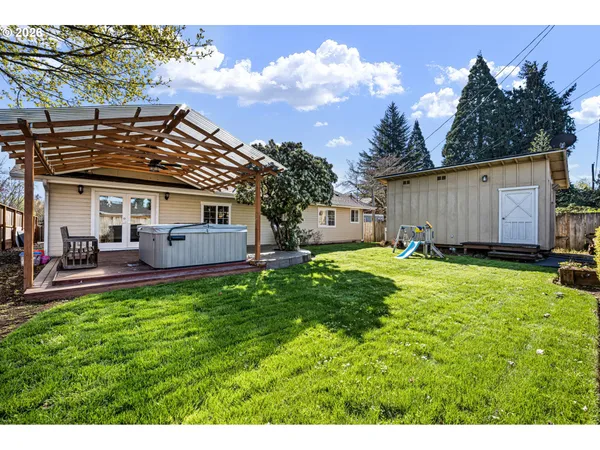 $649,900 | 280 Roan Drive, Eugene, OR 97401