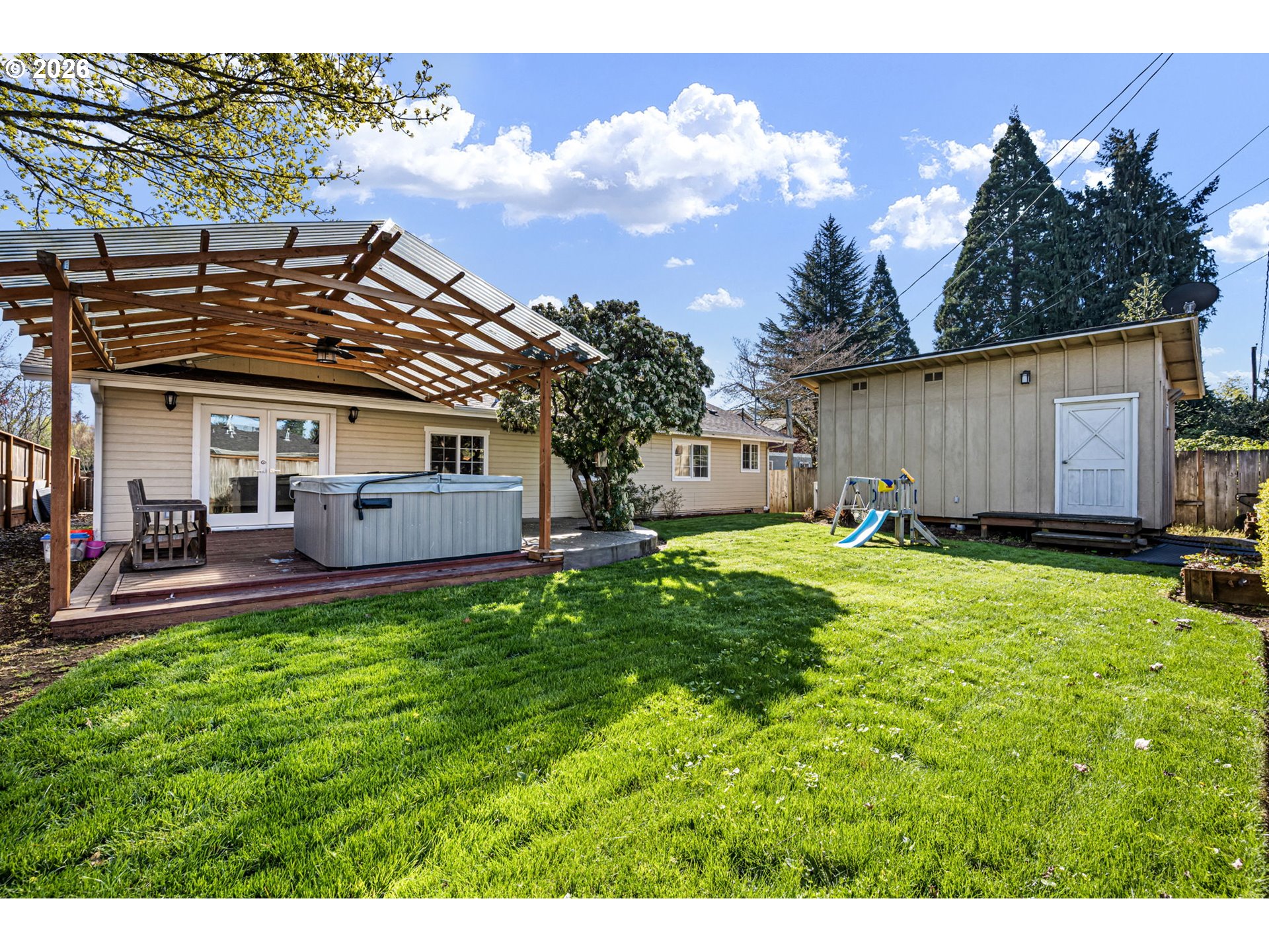 280 Roan Drive Eugene, OR 97401 - Photo 45 of 48 Backyard