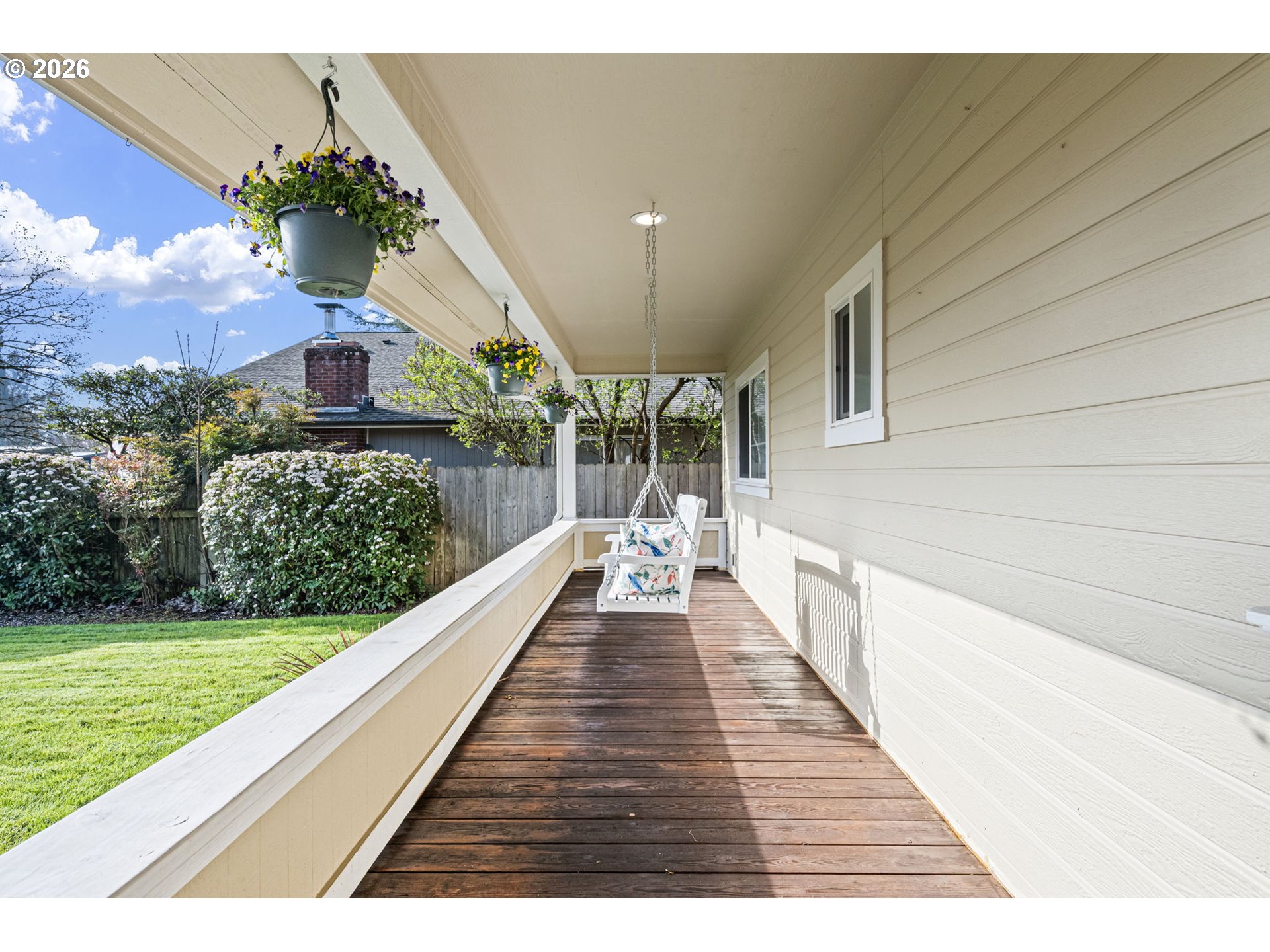 280 Roan Drive Eugene, OR 97401 - Photo 8 of 48 Porch