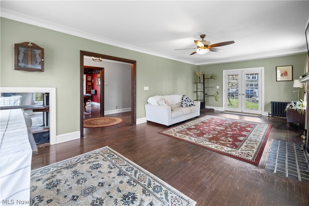 3372 Mayfield Road Cleveland Heights, OH 44118 - Photo 2 of 48