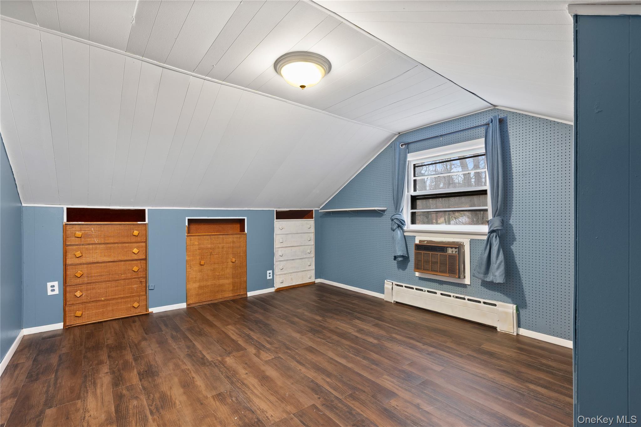 7 Venice Road Patterson, NY 12563 - Photo 21 of 35 a view of empty room with wooden floor