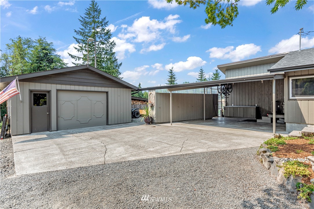 733 Stella Road Longview, WA 98632 - Photo 4 of 30