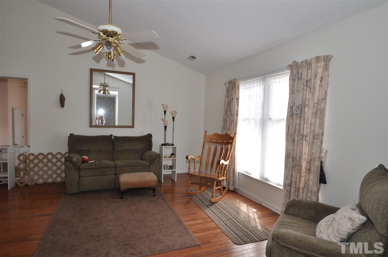 817 South Meadow Road Raleigh, NC 27603 - Photo 4 of 18