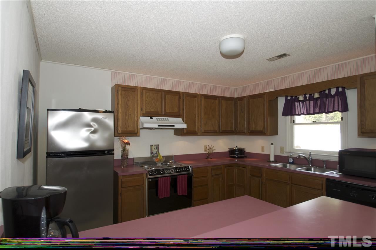 817 South Meadow Road Raleigh, NC 27603 - Photo 10 of 18