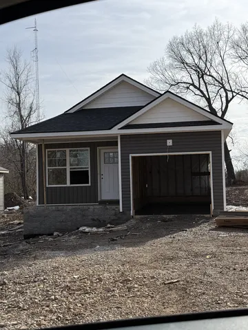 $244,900 | 137 Illinois Avenue, Oak Grove, KY 42262