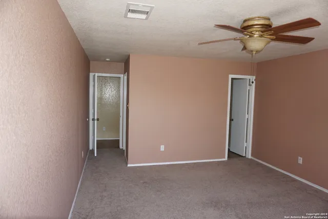 $1,750 | 8955 Nature Trail, Converse, TX 78109