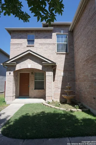 $1,750 | 8955 Nature Trail, Converse, TX 78109