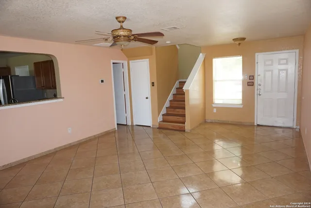 $1,750 | 8955 Nature Trail, Converse, TX 78109