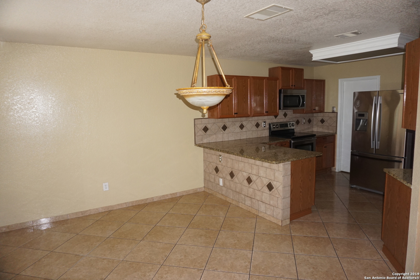 8955 Nature Trail Converse, TX 78109 - Photo 7 of 24