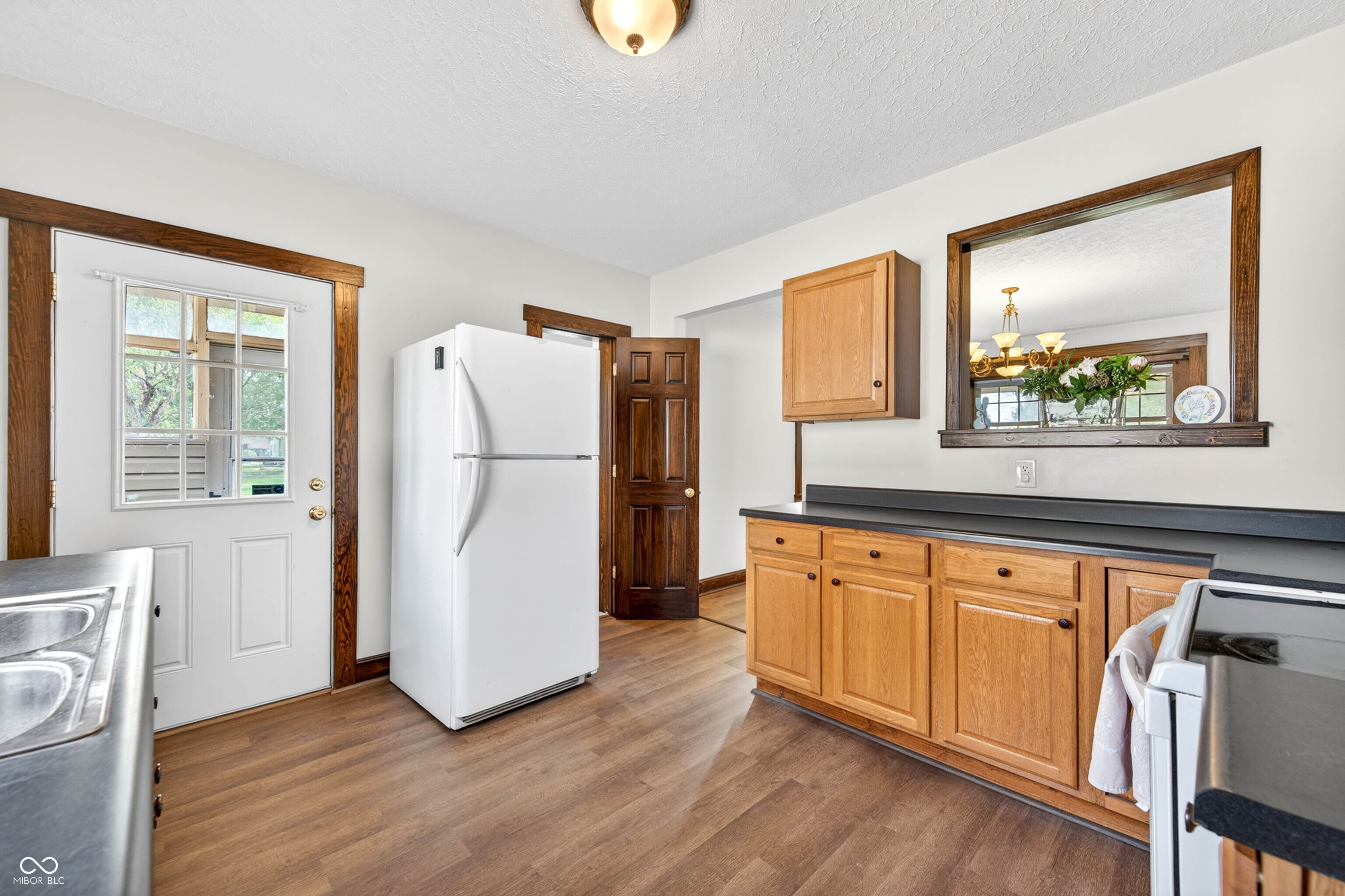 2115 Irwin Drive Columbus, IN 47201 - Photo 26 of 75