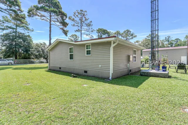 $795,000 | 15 Red Cedar Street, Bluffton, SC 29910